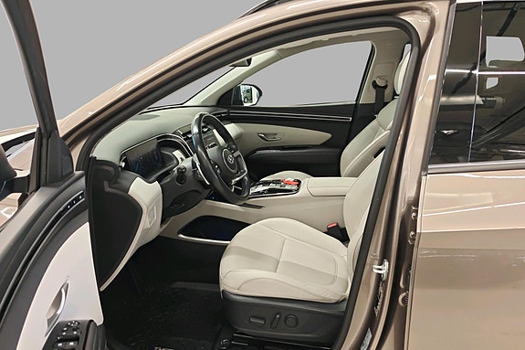 Hyundai Tucson 10 of 30