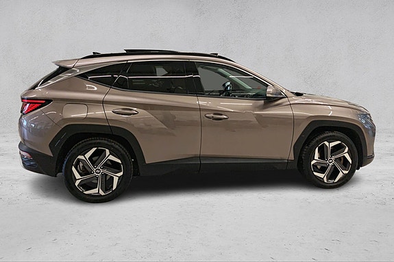 Hyundai Tucson 7 of 30
