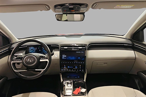Hyundai Tucson 11 of 30