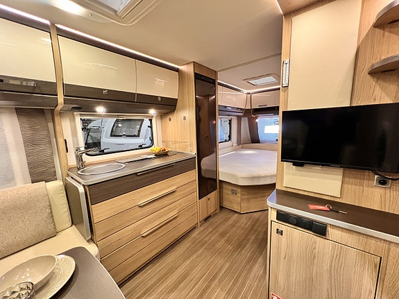 Bürstner Averso 490 TS 24 of 30