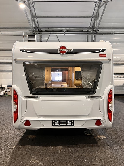 Bürstner Averso 490 TS 4 of 30