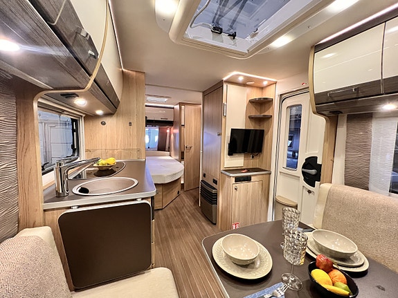 Bürstner Averso 490 TS 16 of 30