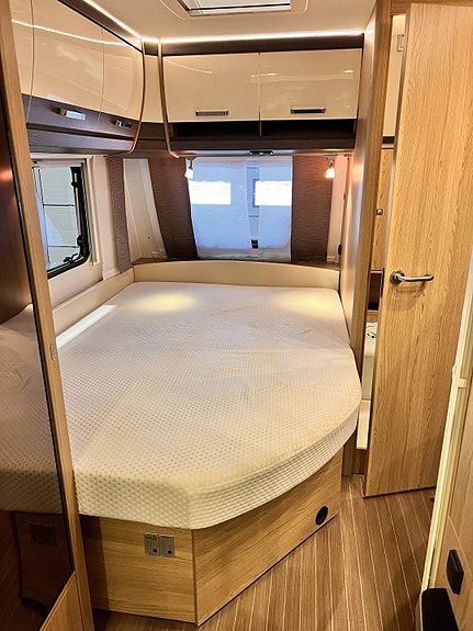 Bürstner Averso 490 TS 25 of 30