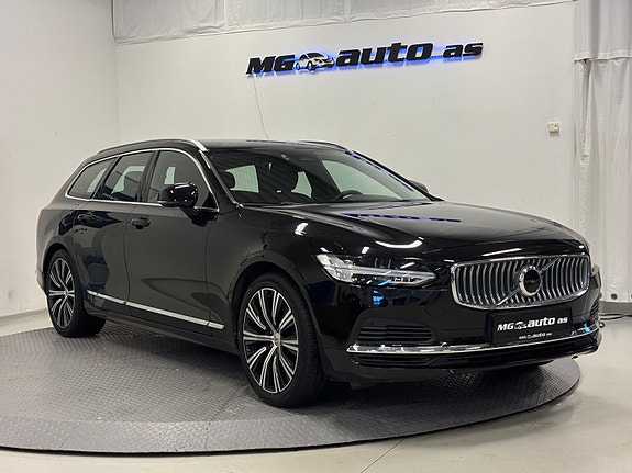 Volvo V90 2 of 30