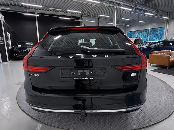 Volvo V90 4 of 30