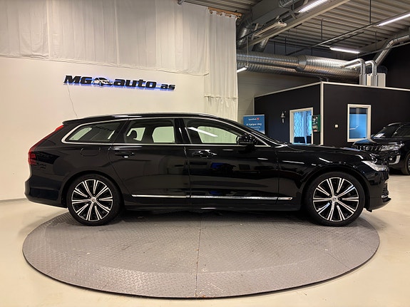 Volvo V90 3 of 30