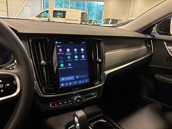 Volvo V90 19 of 30
