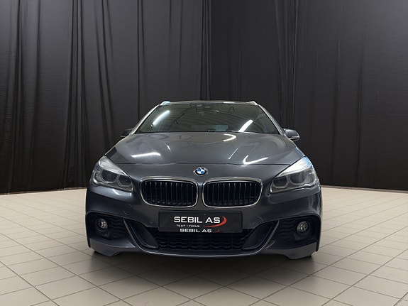 BMW 225xe 8 of 30
