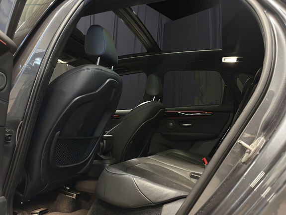 BMW 225xe 12 of 30