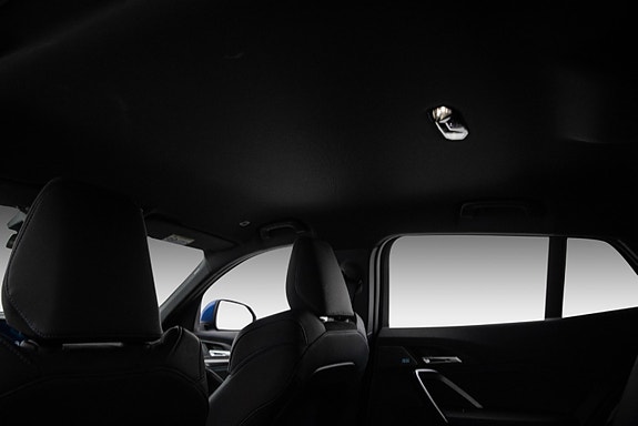 BMW iX2 23 of 25