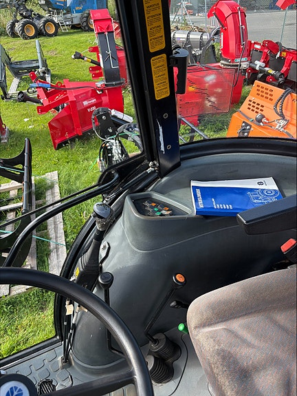 New Holland TD90D 2005, kr 325 000,-