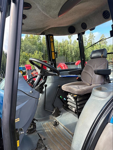 New Holland TD90D 2005, kr 325 000,-