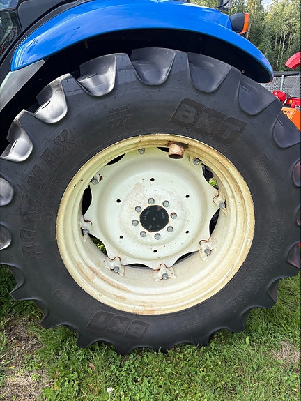 New Holland TD90D 2005, kr 325 000,-