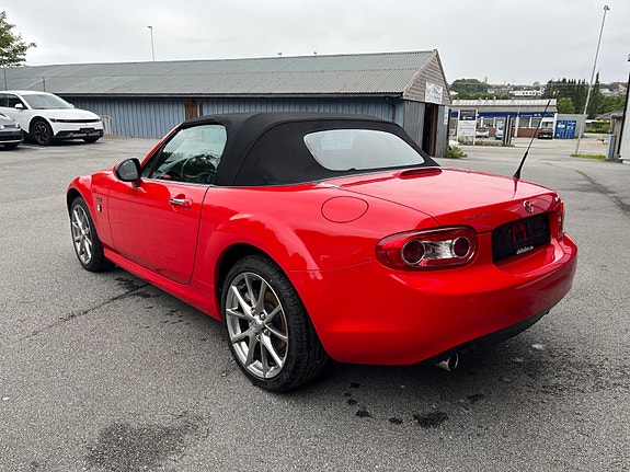 Mazda MX-5 2 of 15