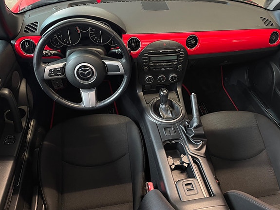 Mazda MX-5 7 of 15