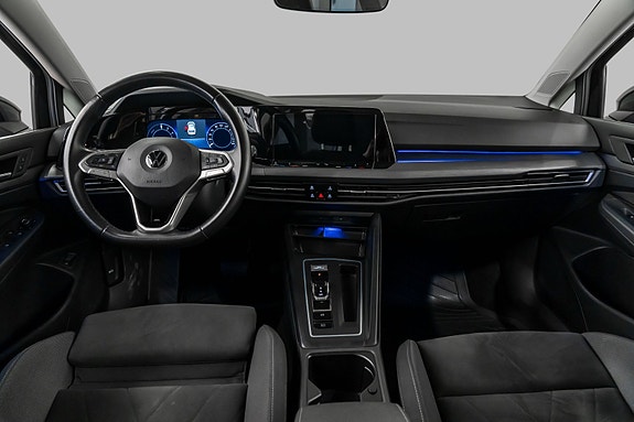 Volkswagen Golf VIII 22 of 28