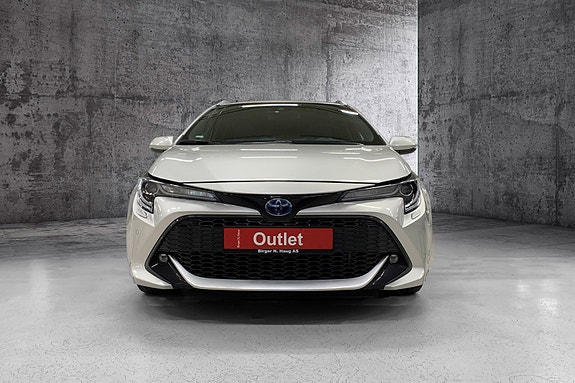 Toyota Corolla 6 of 13