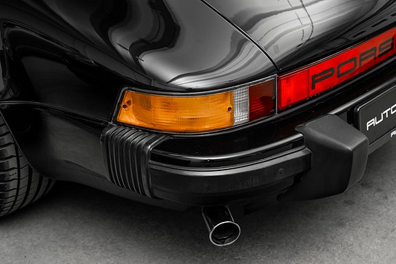 Porsche 911 20 of 30
