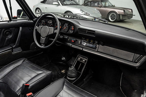 Porsche 911 30 of 30