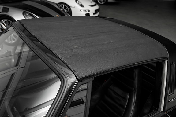 Porsche 911 13 of 30
