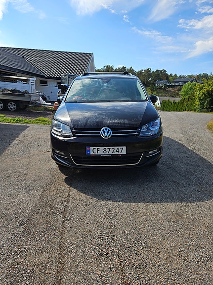 Volkswagen Sharan 2 of 12