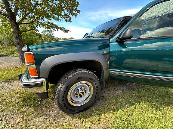 Chevrolet Silverado 2500 4 of 29