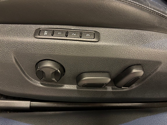 Skoda Superb 9 of 30