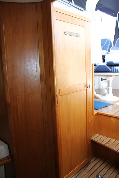 Marex 280 Holiday 2010 – velholdt og komfortabel familiebåt med Yanmar diesel 17 of 30