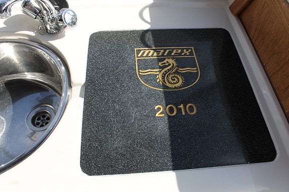 Marex 280 Holiday 2010 – velholdt og komfortabel familiebåt med Yanmar diesel 23 of 30