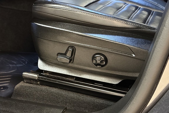 Alfa Romeo Stelvio 19 of 30