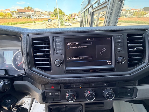 Volkswagen Crafter 14 of 20
