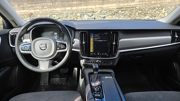 Volvo V90 12 of 23