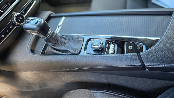 Volvo V90 21 of 23