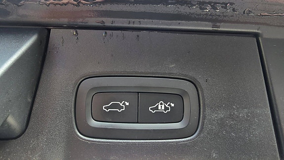 Volvo V90 11 of 23