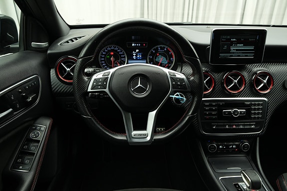 Mercedes-Benz A45 19 of 30