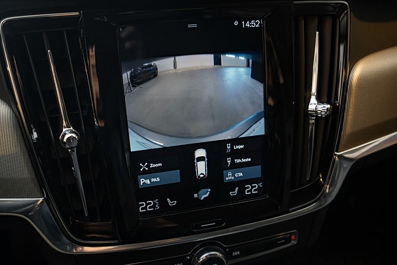 Volvo V90 21 of 24