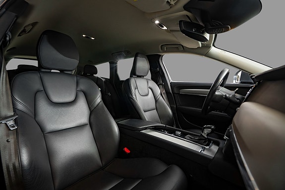 Volvo V90 24 of 24