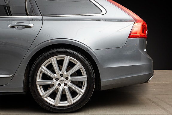 Volvo V90 6 of 24