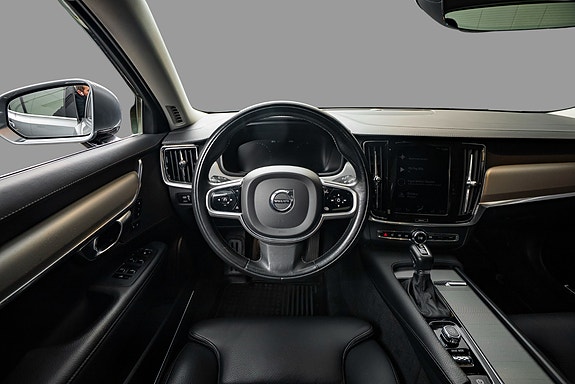 Volvo V90 13 of 24