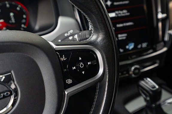 Volvo V90 16 of 24