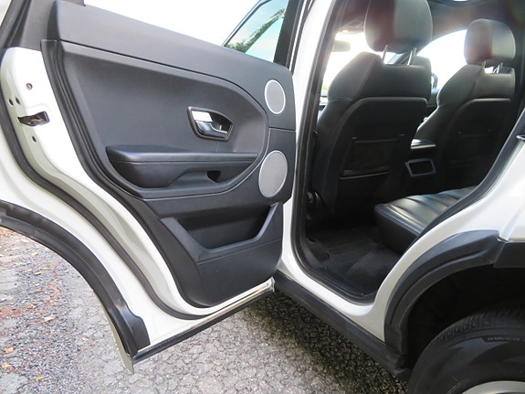Land Rover Range Rover 22 of 30
