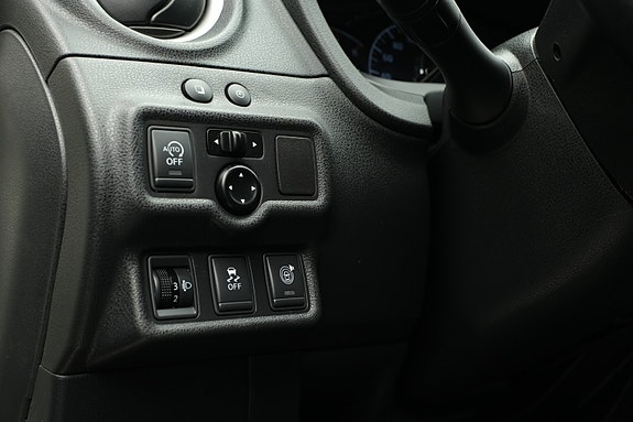 Nissan Note 18 of 30
