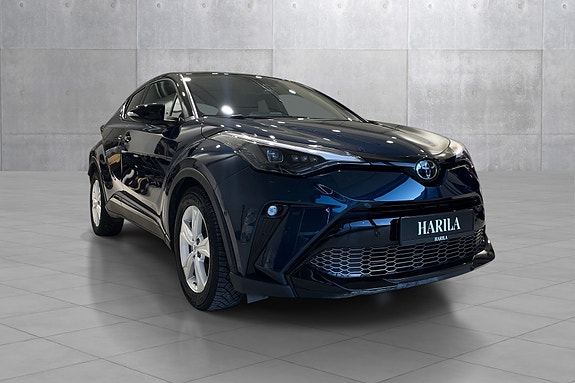Toyota C-HR 7 of 17