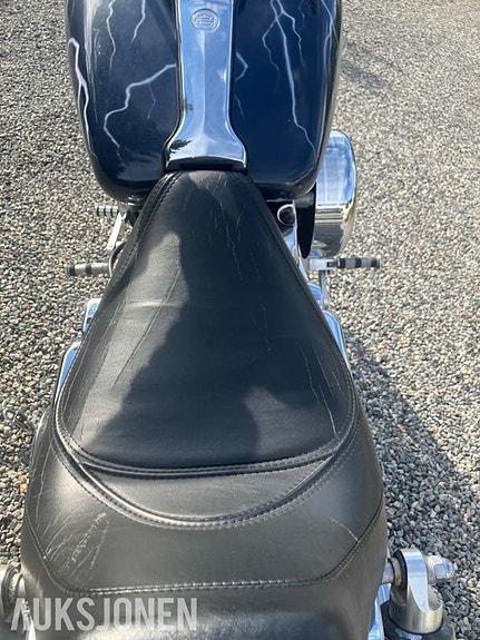 Harley-Davidson FXDL Dyna Low Rider 11 of 15