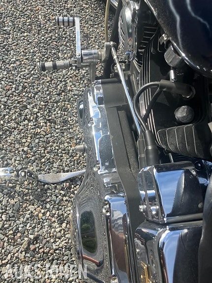 Harley-Davidson FXDL Dyna Low Rider 10 of 15