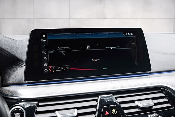 BMW 530e 19 of 30