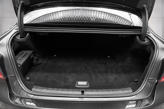 BMW 530e 30 of 30