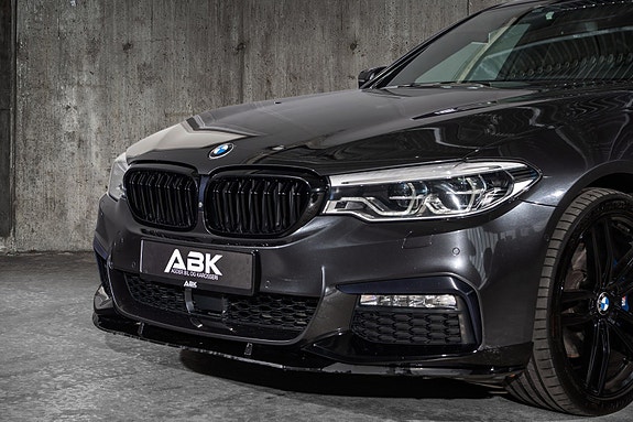 BMW 530e 2 of 30