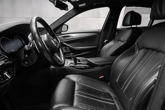 BMW 530e 10 of 30