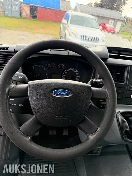 Ford Transit 20 of 29